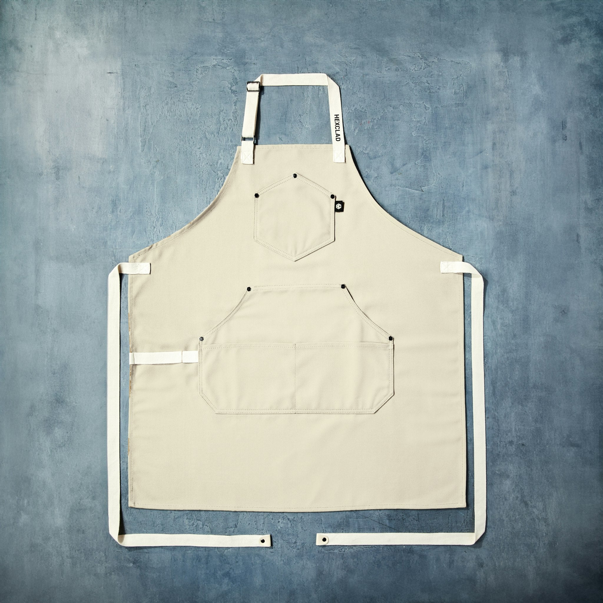 HexClad_Aprons_Pcream-product